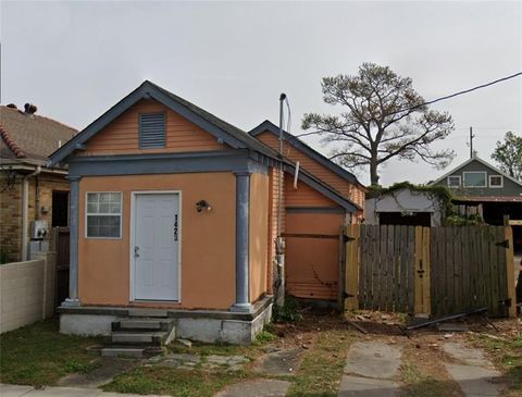 1423 Independence Street, New Orleans, LA 70117 - #: 2424258