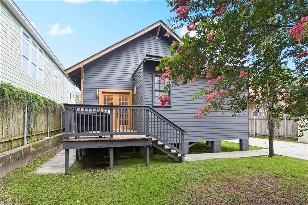 New Orleans, Louisiana 70124, United States, 3 Bedrooms Bedrooms, ,2 BathroomsBathrooms,Residential,Active,159323