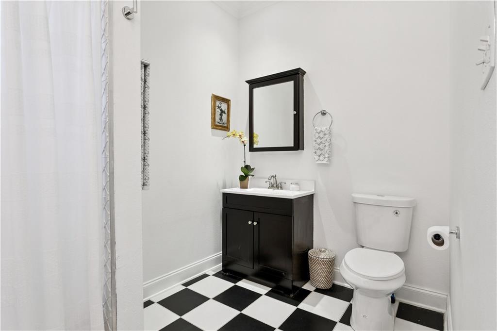 New Orleans, Louisiana 70124, United States, 3 Bedrooms Bedrooms, ,2 BathroomsBathrooms,Residential,Active,159323