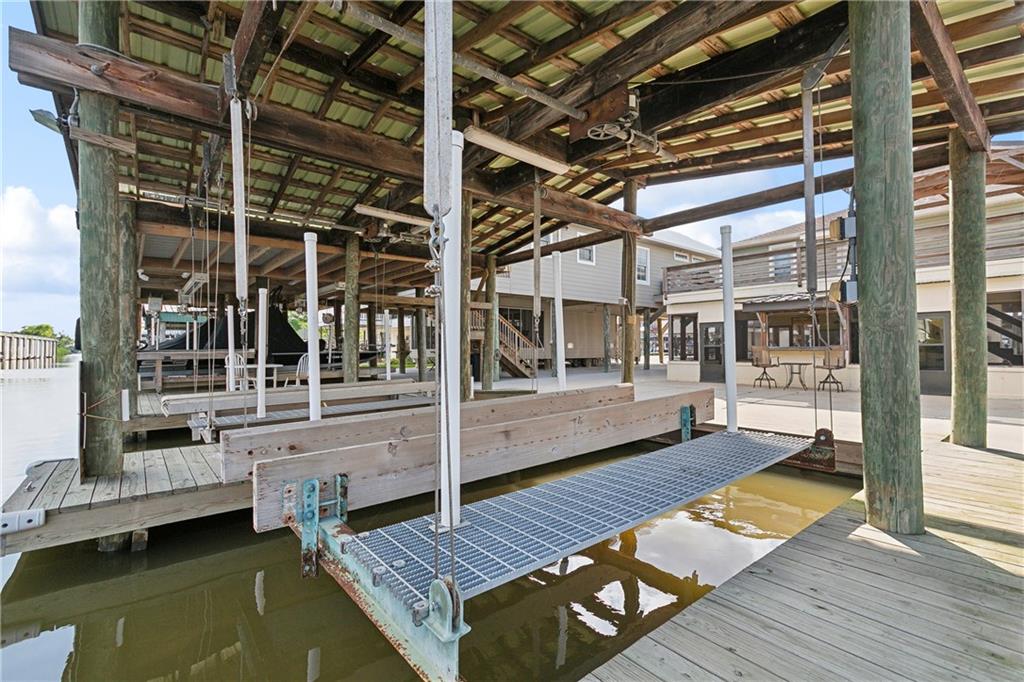 232 JANET LYNN Court