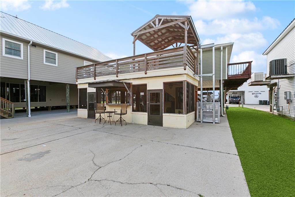 232 JANET LYNN Court