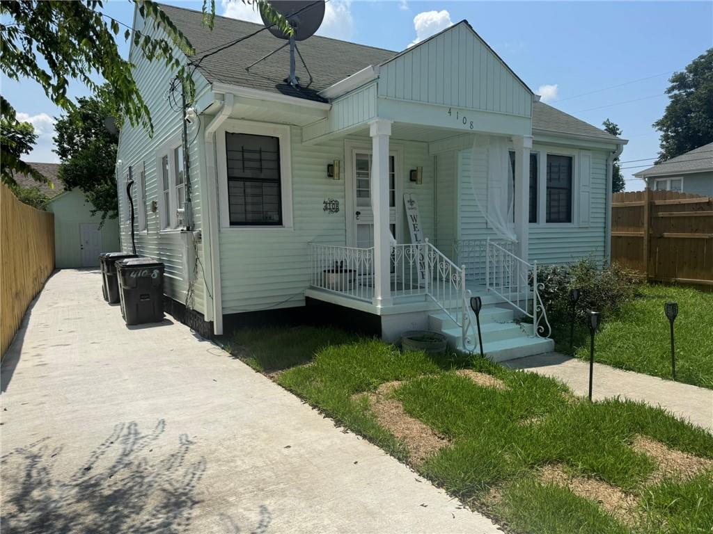 4108 N ROBERTSON Street