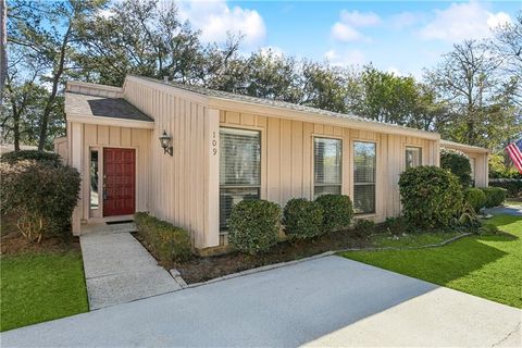 109 W BRIGHTON Court 109 Mandeville LA 70471