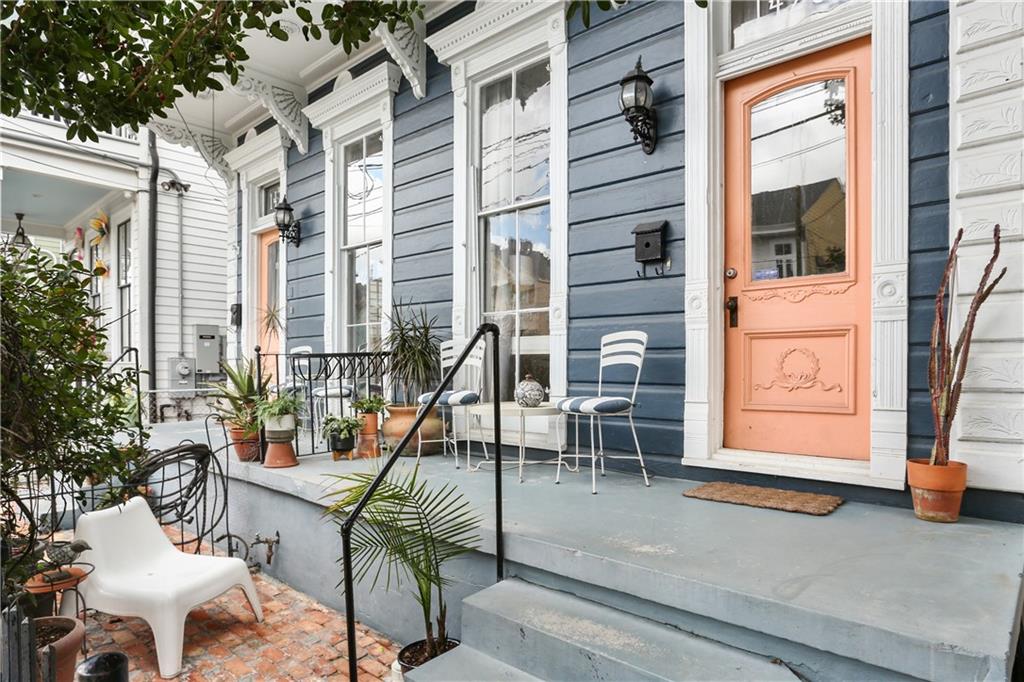 1424 26 MELPOMENE Street