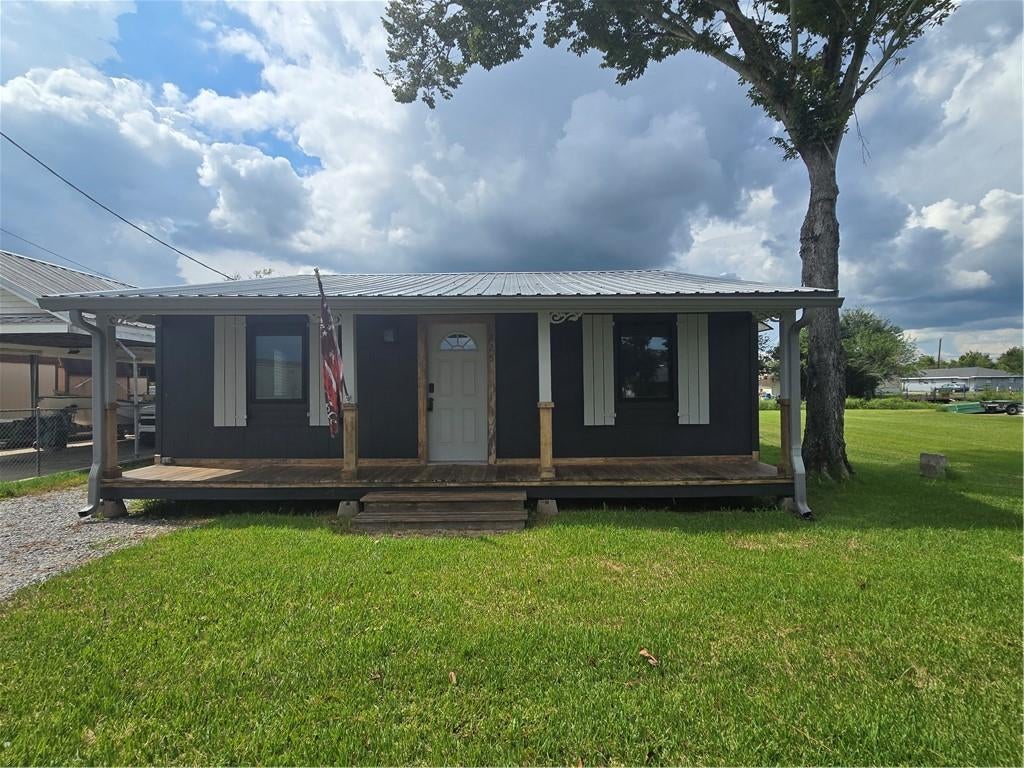 225 CYPRESS Drive