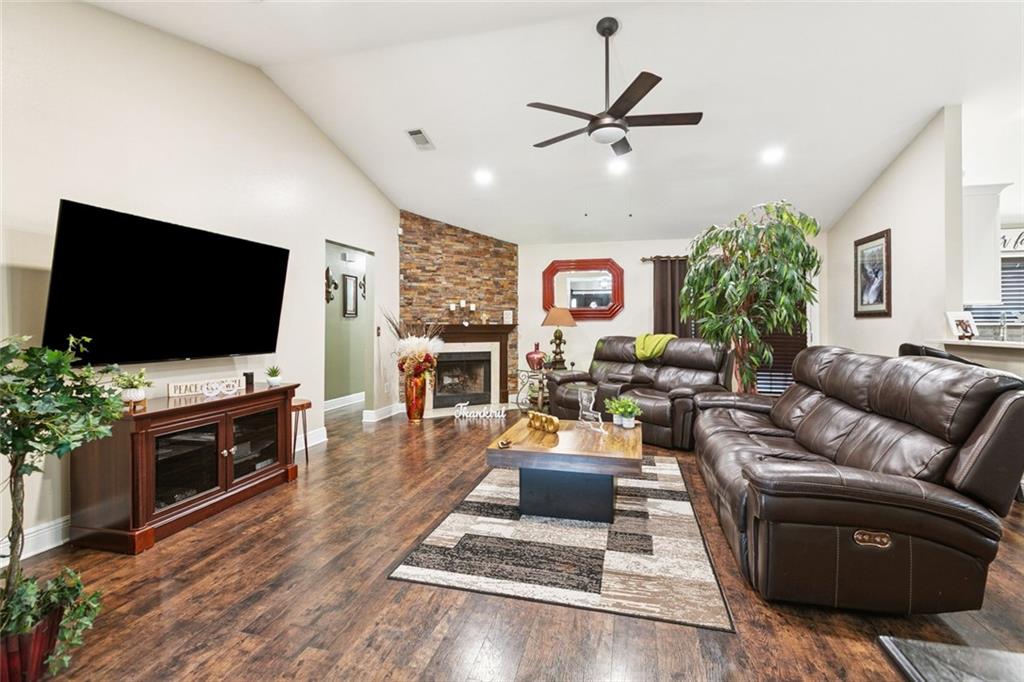 103 MADEWOOD Drive