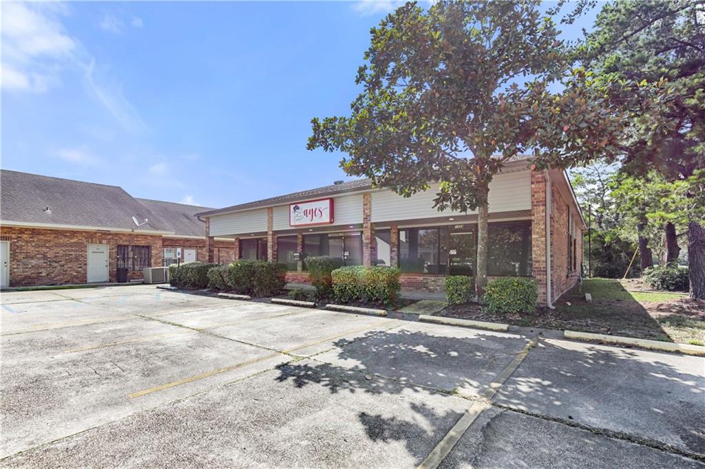 1358 CORPORATE SQUARE Drive