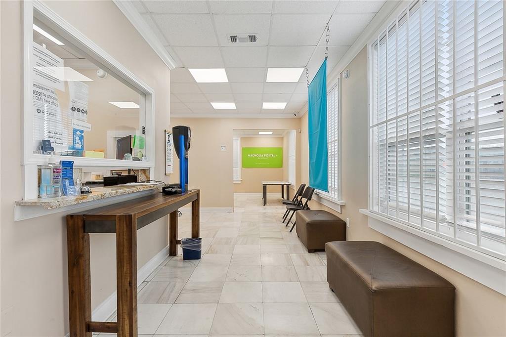 301-303 S BROAD Street