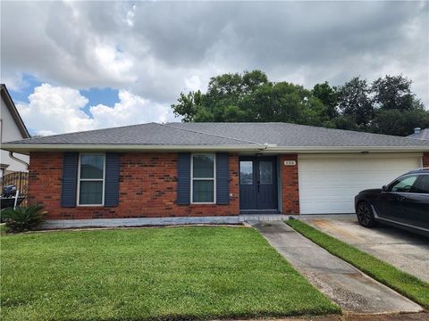 2316 STALL Drive Harvey LA 70058