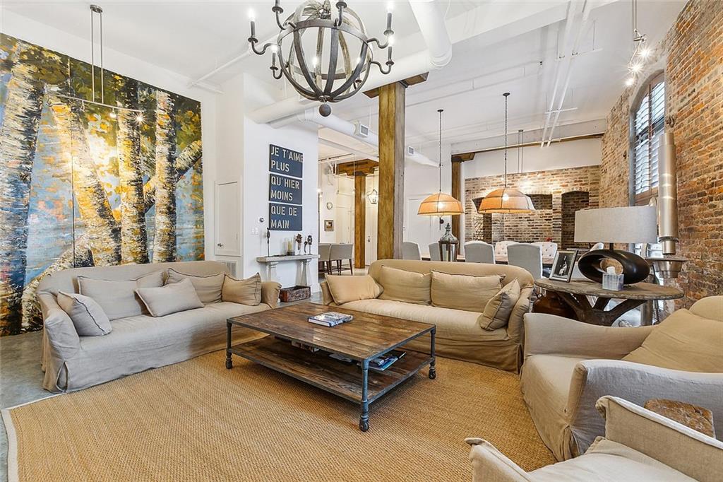 840 TCHOUPITOULAS Street 101