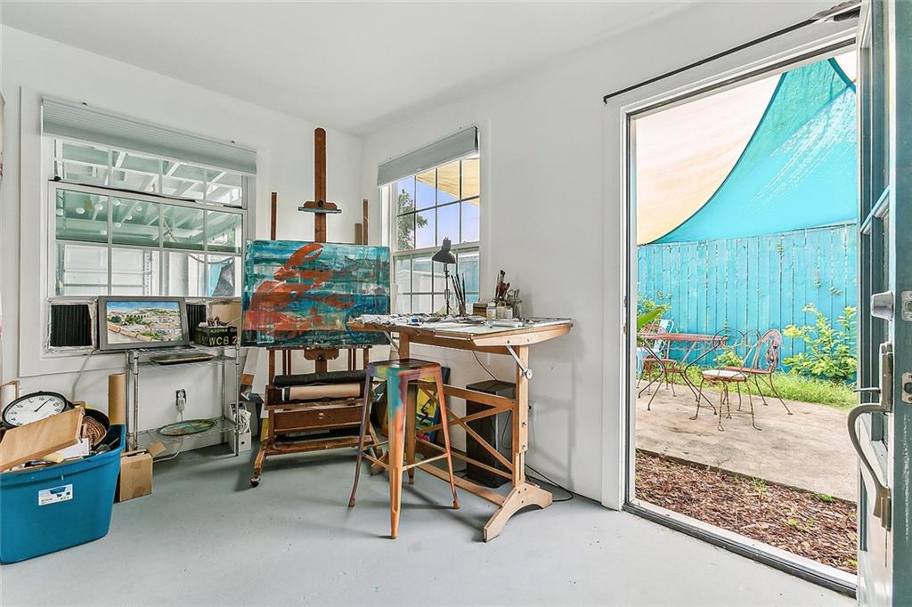 New Orleans, Louisiana 70122, United States, 3 Bedrooms Bedrooms, ,3 BathroomsBathrooms,Residential,Active,32063