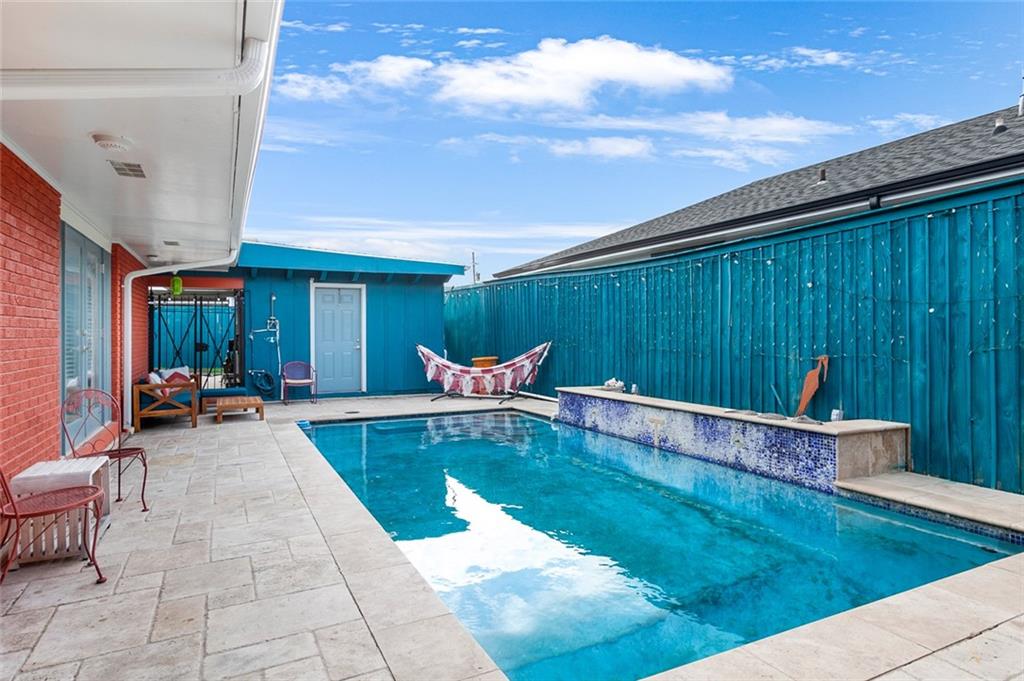 New Orleans, Louisiana 70122, United States, 3 Bedrooms Bedrooms, ,3 BathroomsBathrooms,Residential,Active,32063