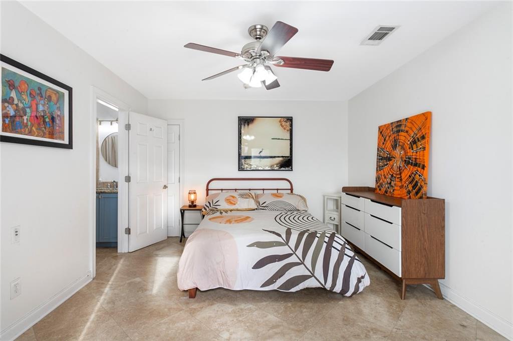 New Orleans, Louisiana 70122, United States, 3 Bedrooms Bedrooms, ,3 BathroomsBathrooms,Residential,Active,32063