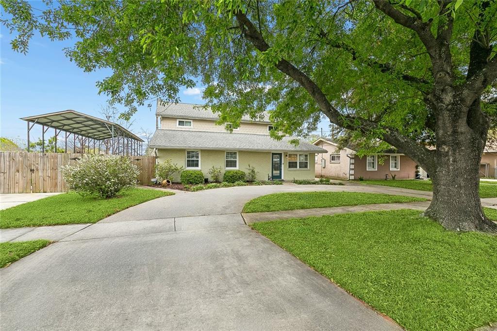 45 E CHALMETTE Circle