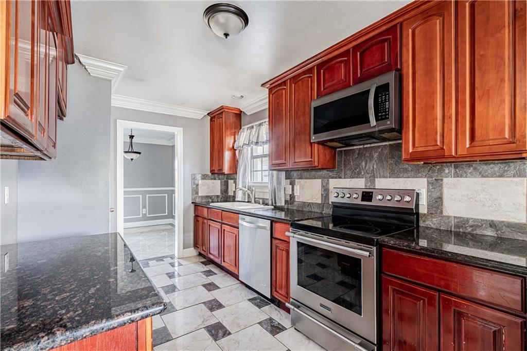 11030 WILLOWBRAE Drive