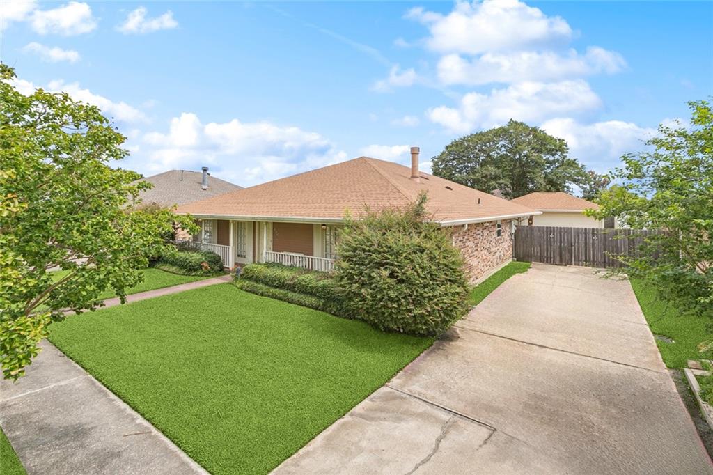 632 BROUILLY Drive
