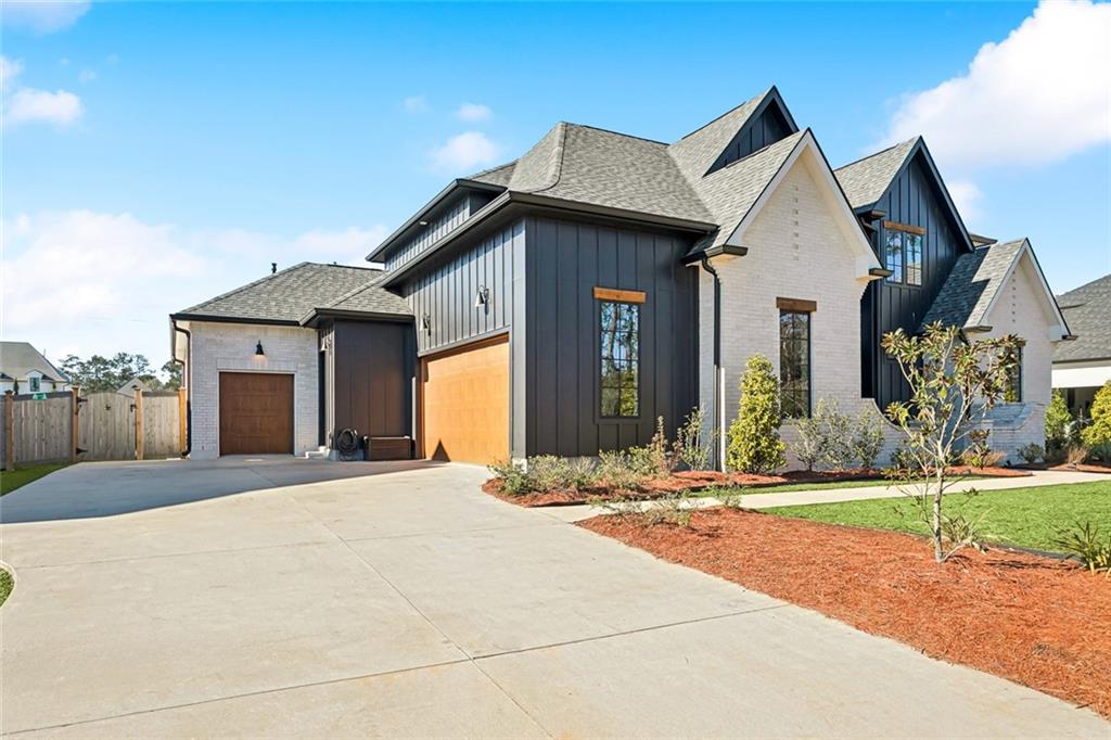 1356 RIVER CLUB Drive