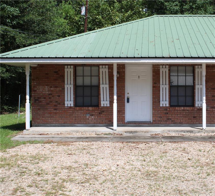 Photo 1 of 12 — 17540 BEVERLY Drive A, Hammond, LA 70401