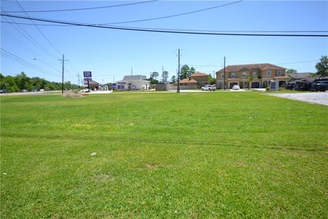 12429 HWY 90 Highway Luling LA 70070