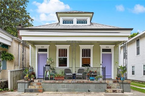324-326 ANGELA Street Arabi LA 70032