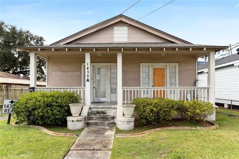 1430 CLAIRE Avenue Gretna LA 70053