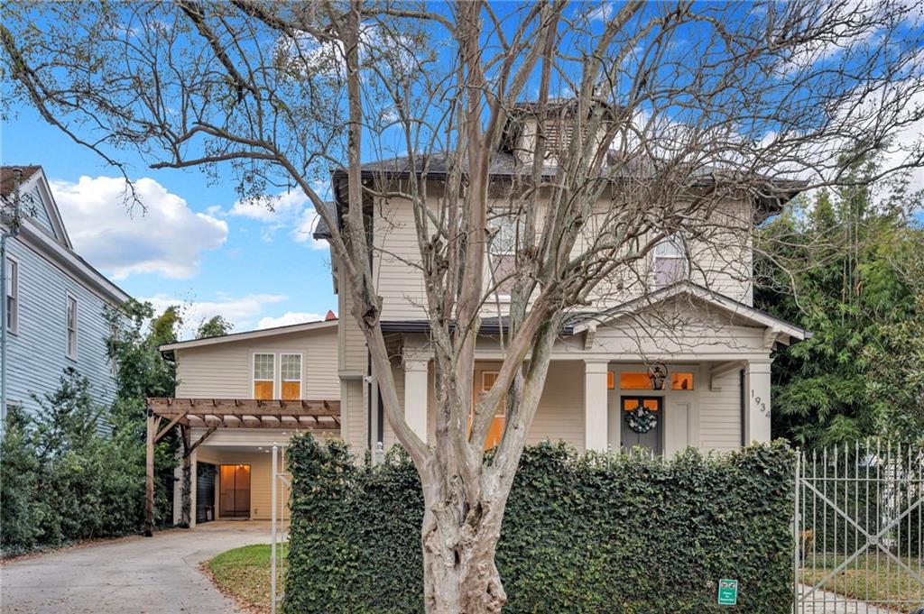 1934 PENISTON Street