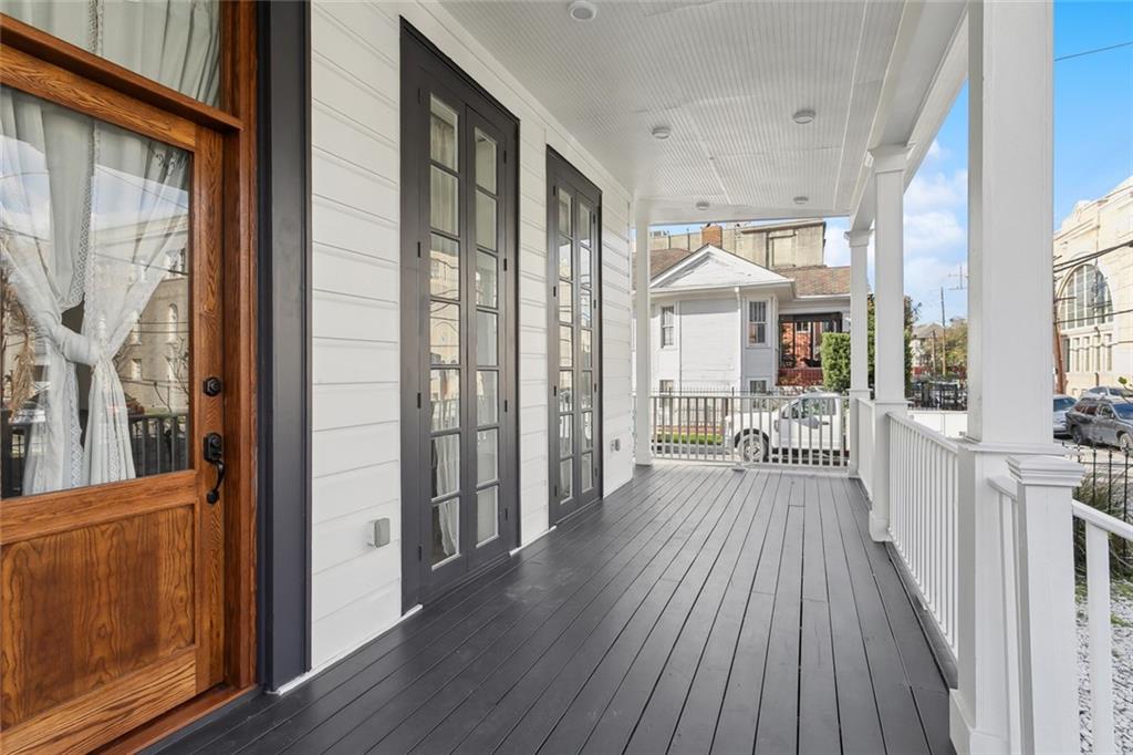 1424 GENERAL PERSHING Street