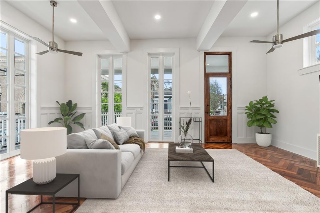 1424 GENERAL PERSHING Street