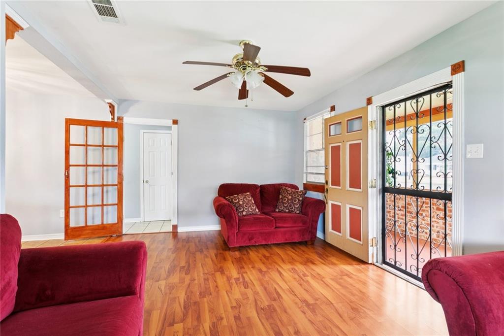 3253 DESAIX Boulevard