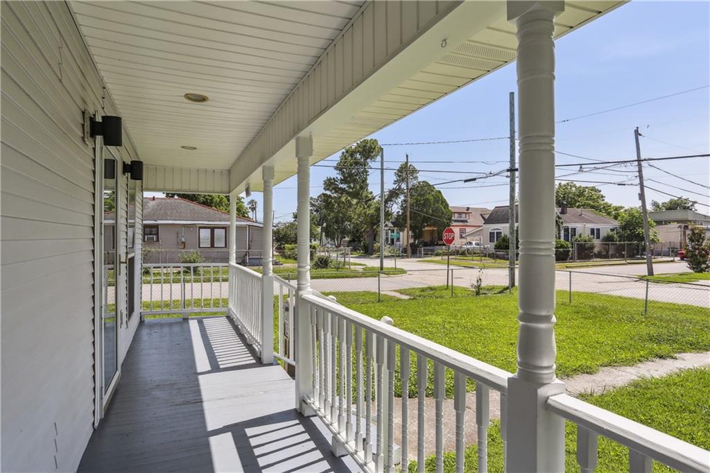 1401 CLAIBORNE Drive