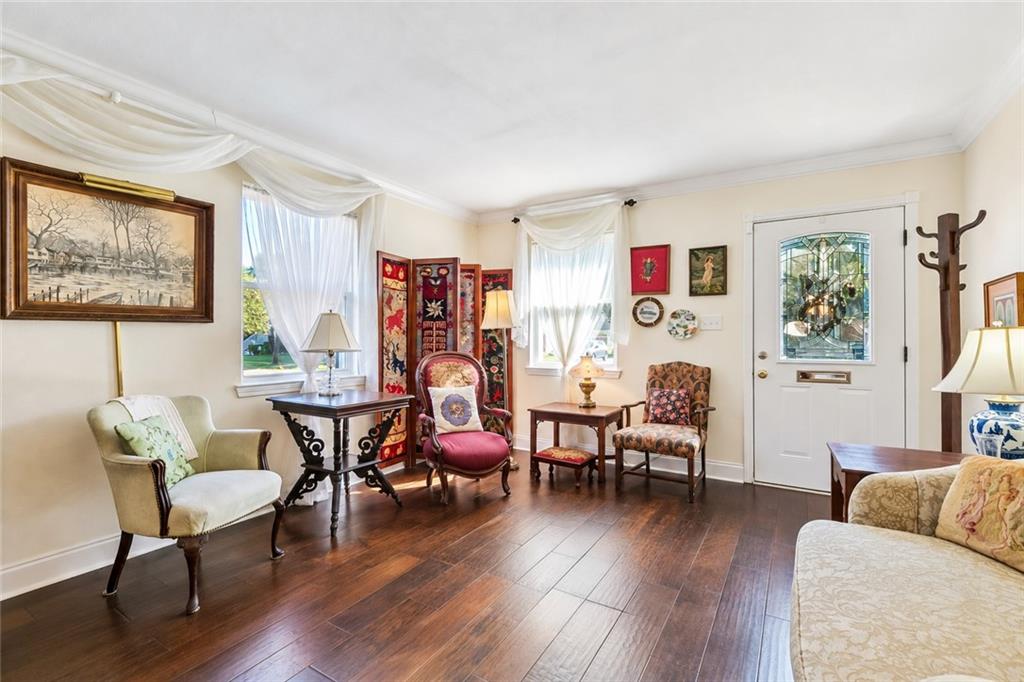 6624 CENTER Street