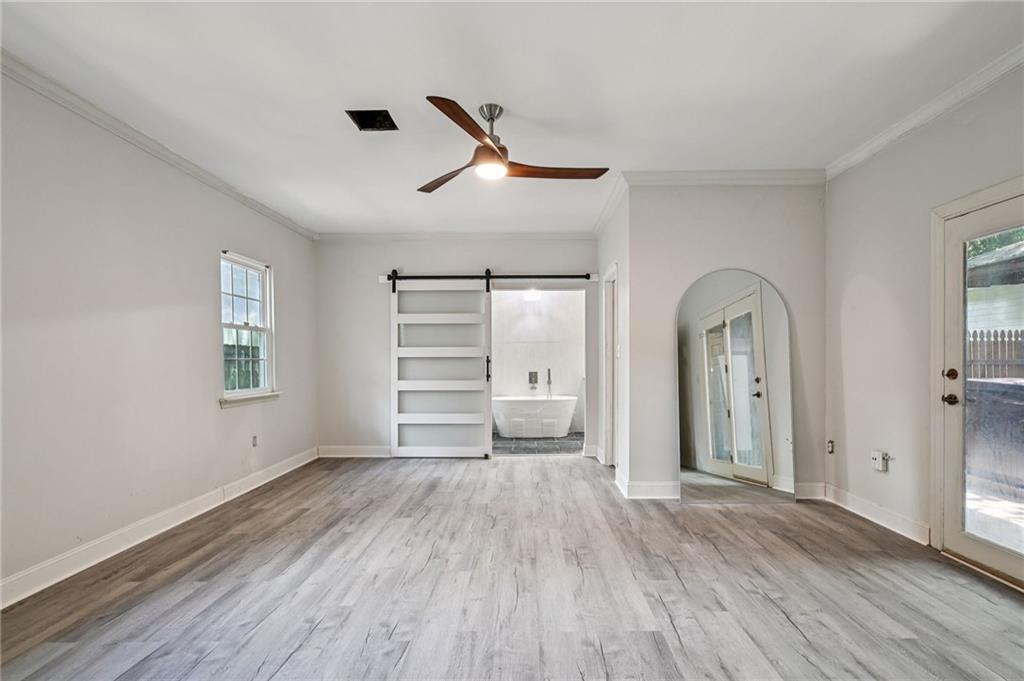 325 JASMINE Drive