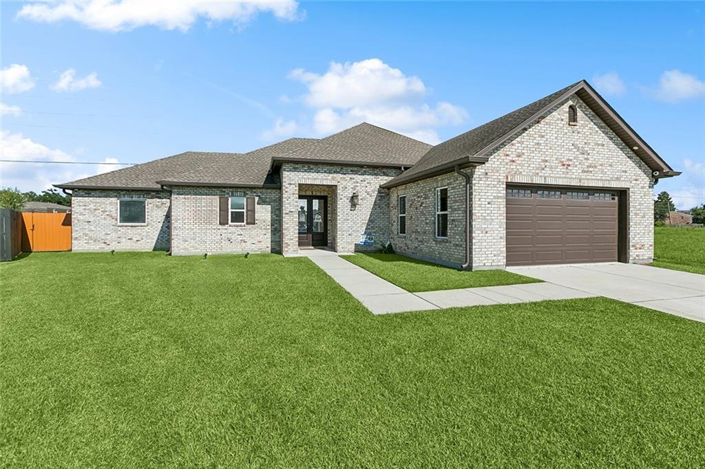 218 BELLE ORMOND Circle