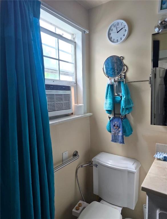 1573 N GALVEZ Street