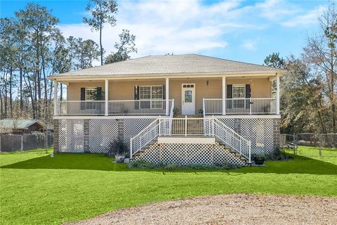 28584 LAKE Drive Lacombe LA 70445