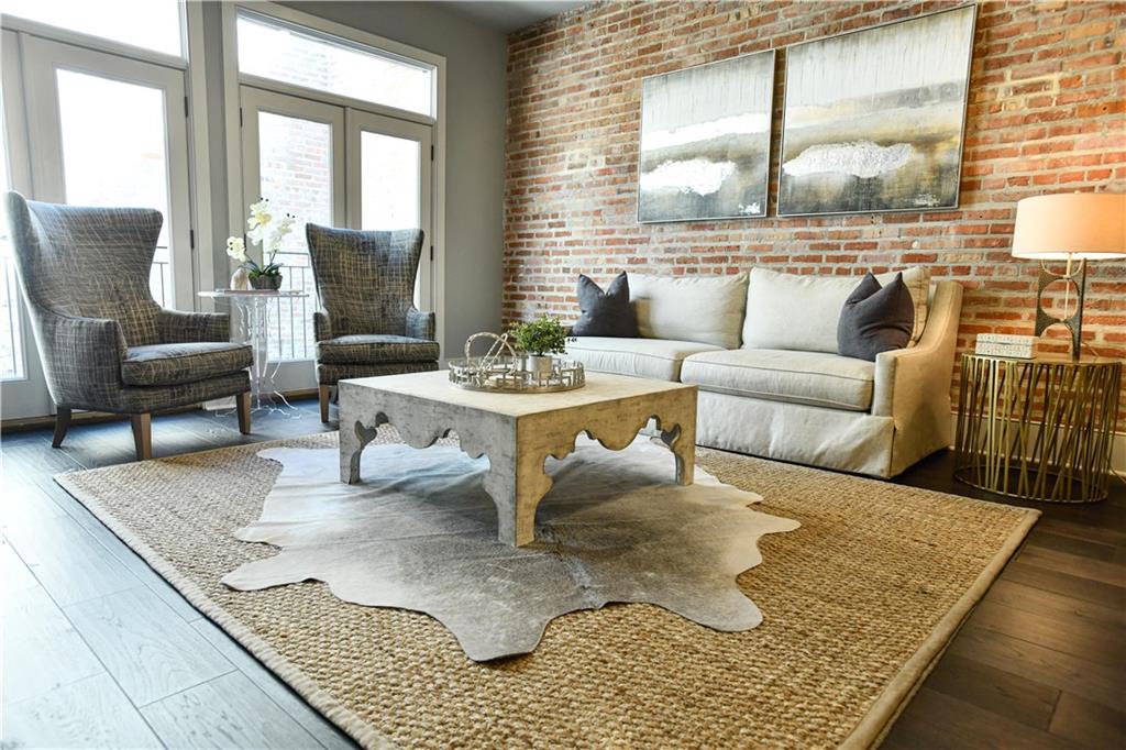 614 BARONNE Street 304-B