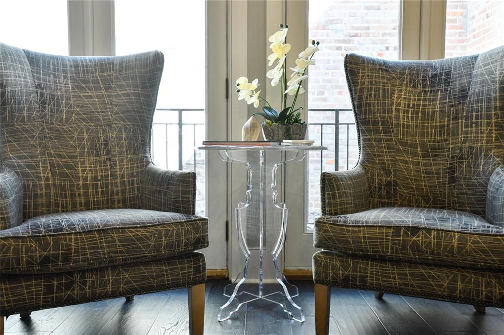 614 BARONNE Street 304-B