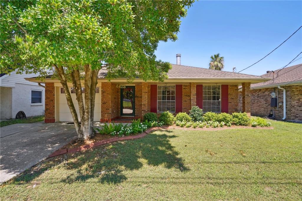 Metairie, Louisiana 70006, United States, 3 Bedrooms Bedrooms, ,2 BathroomsBathrooms,Residential,Pending,20467