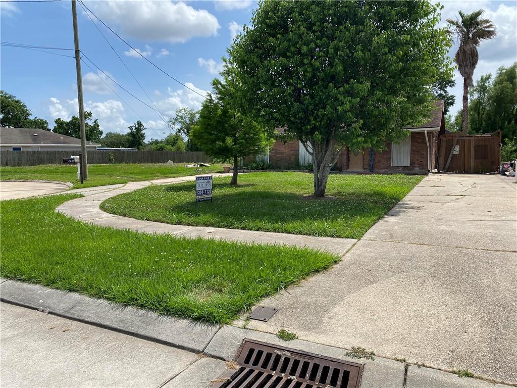 2609 SHANNON Drive