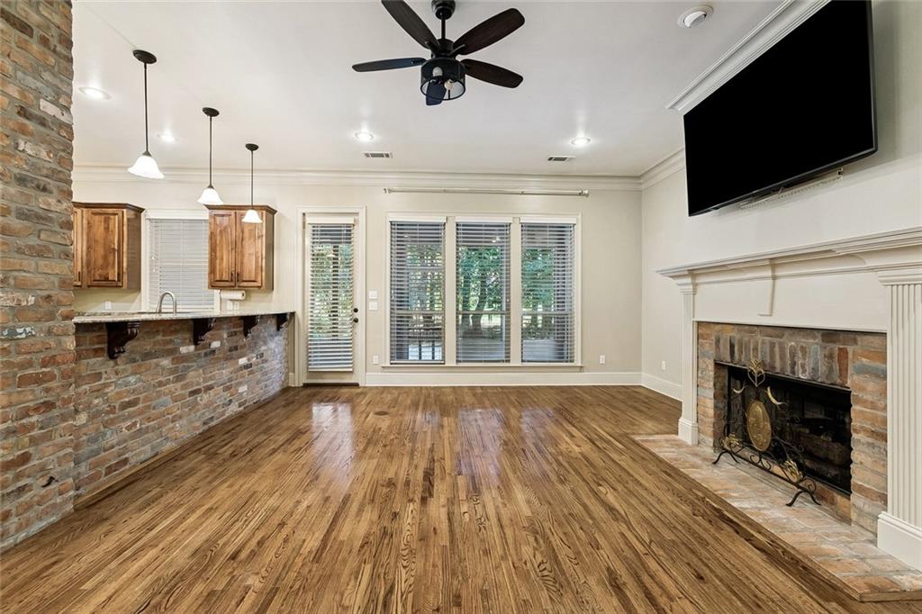 155 GRAND LAKE Drive