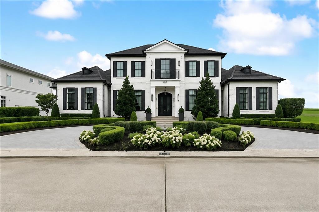 24 ROYAL PALM Drive