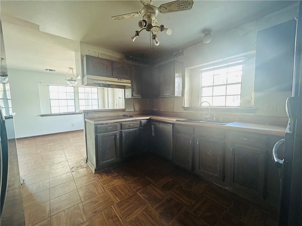 1829 LAKE SUPERIOR Drive