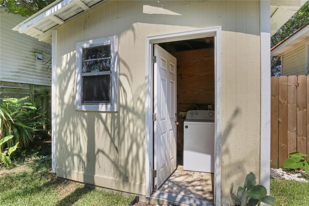 New Orleans, Louisiana 70124, United States, 2 Bedrooms Bedrooms, ,1 BathroomBathrooms,Residential,Active,123889