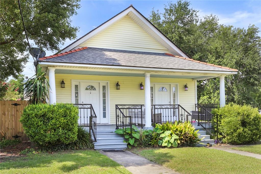 New Orleans, Louisiana 70124, United States, 2 Bedrooms Bedrooms, ,1 BathroomBathrooms,Residential,Active,123889