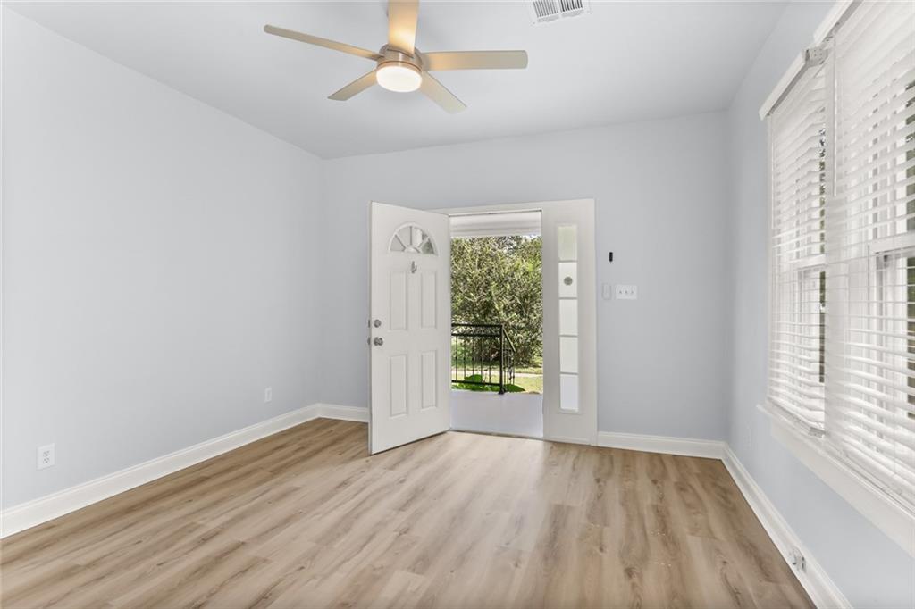 New Orleans, Louisiana 70124, United States, 2 Bedrooms Bedrooms, ,1 BathroomBathrooms,Residential,Active,123889