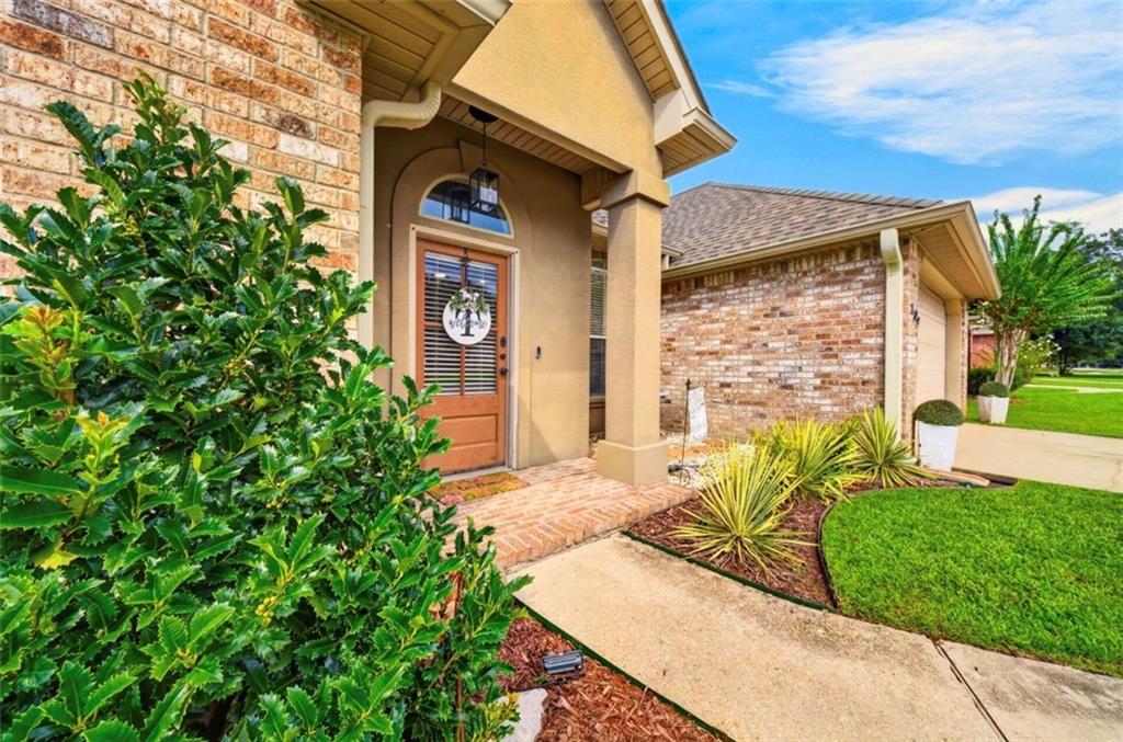 109 RUE MERLOT Court