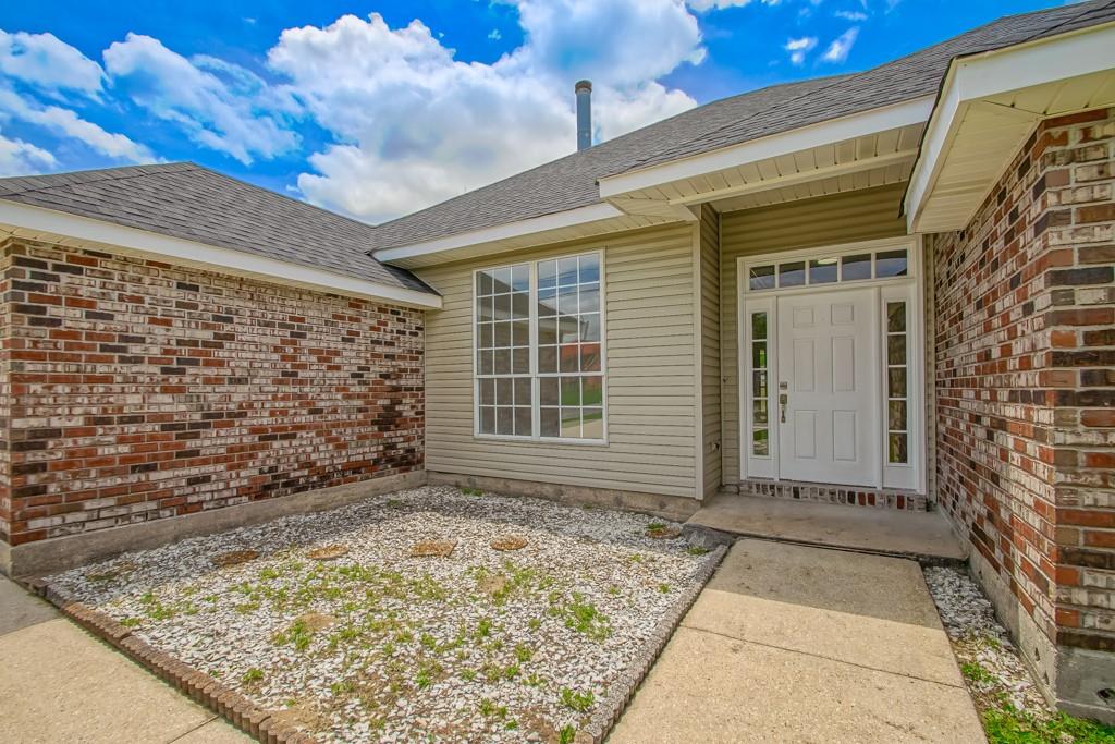 2415 MEMORIAL PARK Drive