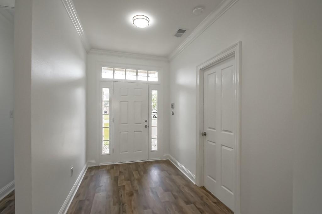 2415 MEMORIAL PARK Drive