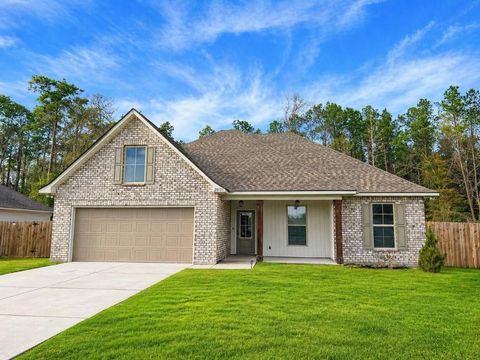 Photo of 28105 BLUE SKY Drive, Ponchatoula, LA 70454 (MLS # 2561827)