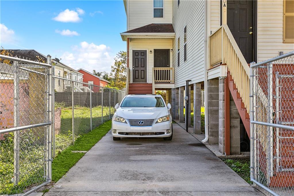 New Orleans, Louisiana 70125, United States, 4 Bedrooms Bedrooms, ,2 BathroomsBathrooms,Residential,Active,25558